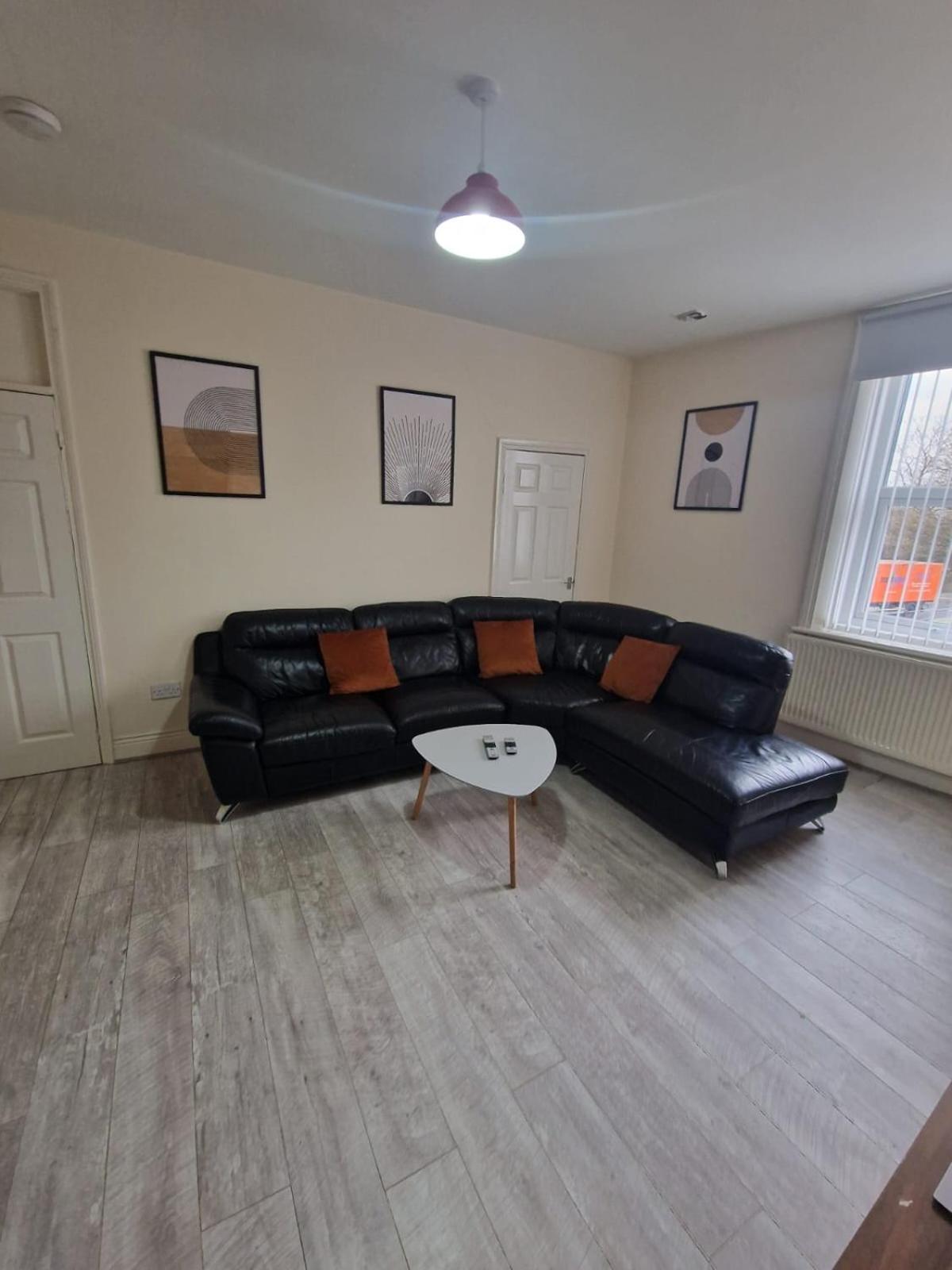 Laluna One Bedroom Apartment Newcastle المظهر الخارجي الصورة